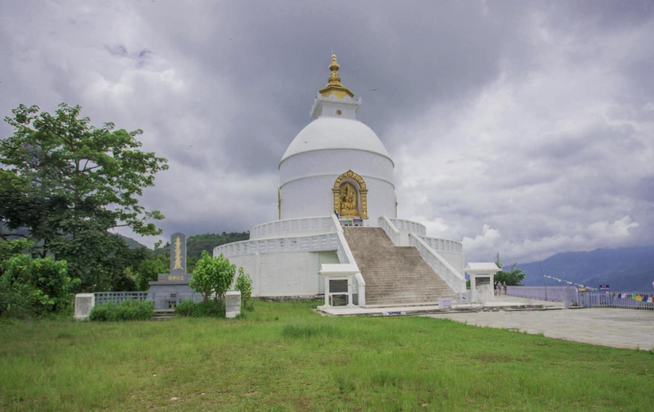 Hotel Trip Pokhara Exterior foto