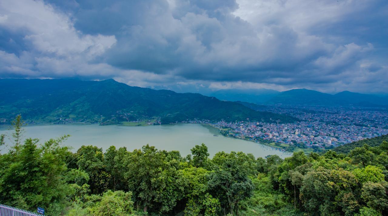 Hotel Trip Pokhara Exterior foto
