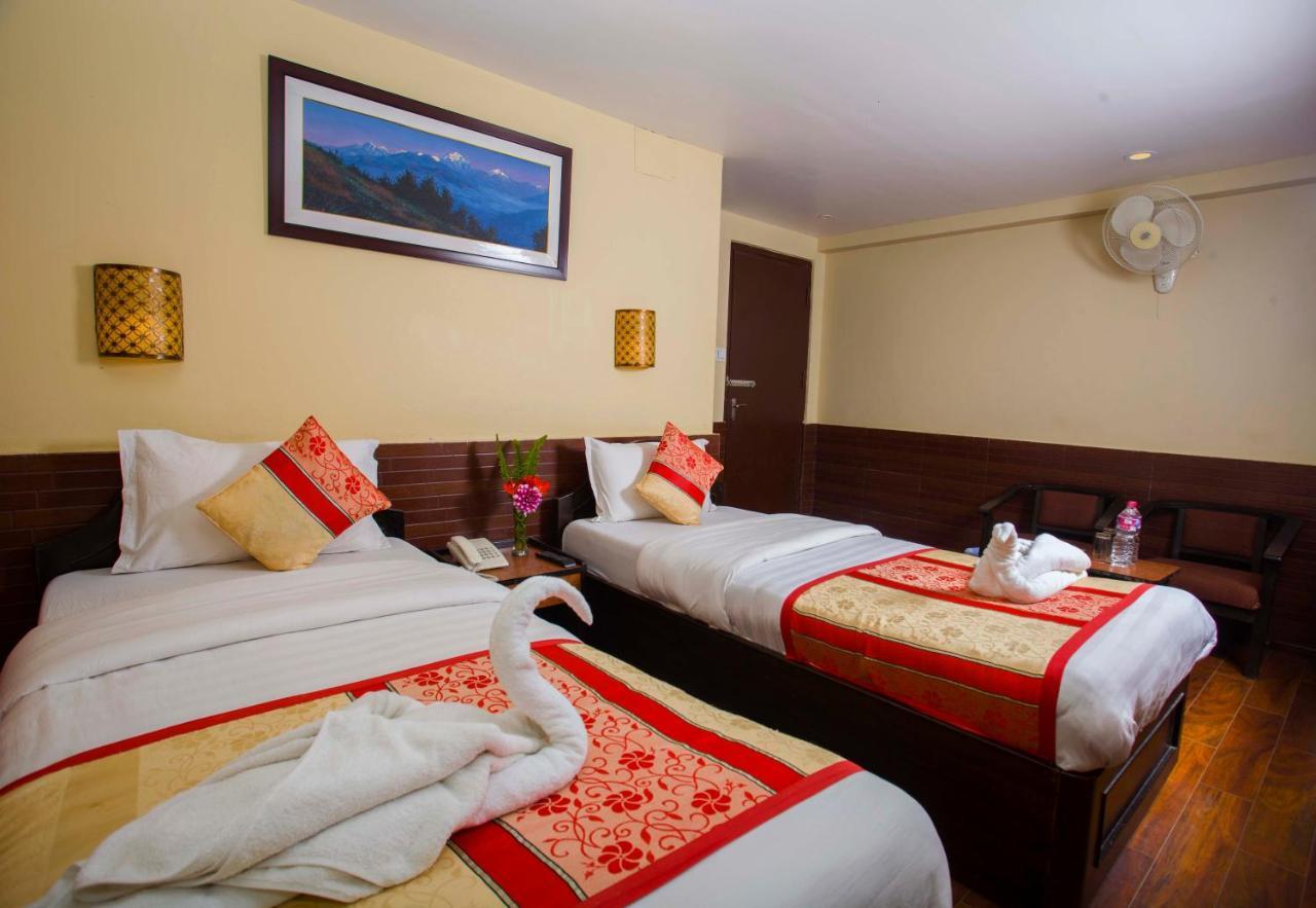Hotel Trip Pokhara Exterior foto