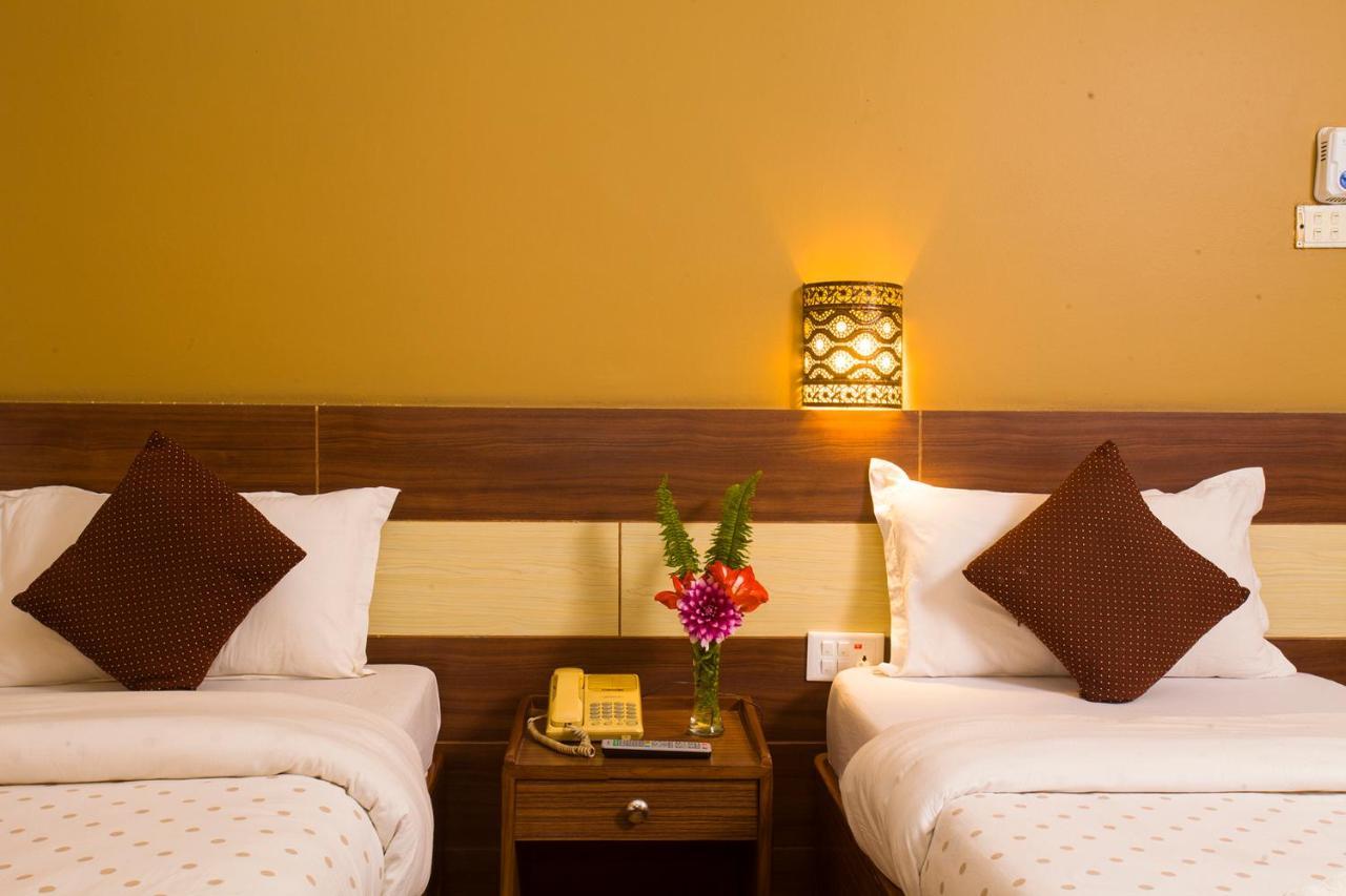 Hotel Trip Pokhara Exterior foto